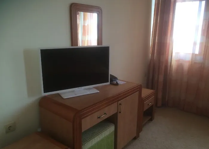 Family Saint Nikola Nesebar