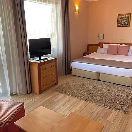Hotel Family Saint Nikola Nesebar