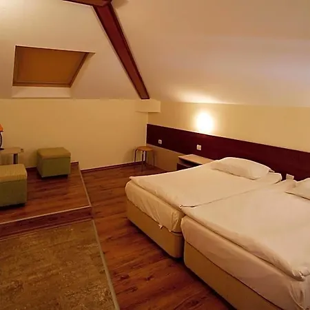 Hotel Family Saint Nikola