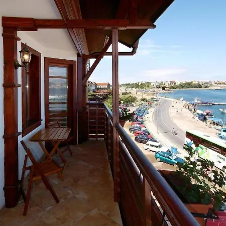 Family Saint Nikola Hotel 3*