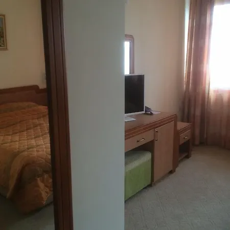 Hotel Family Saint Nikola Nessebar